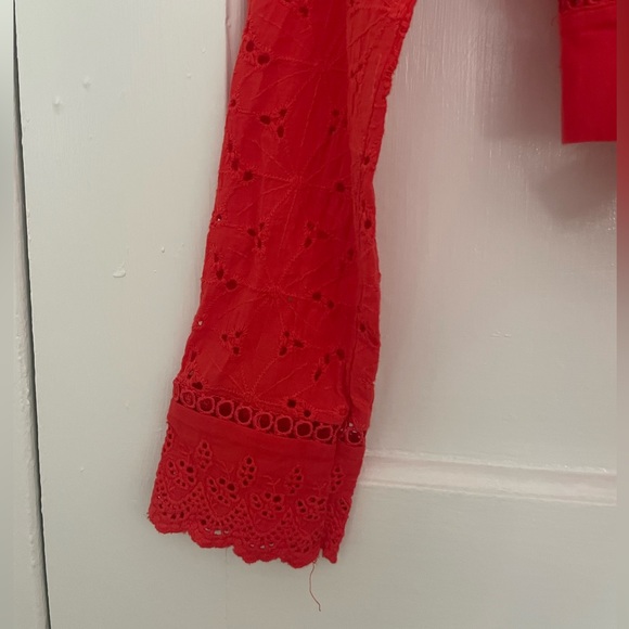 Endless Rose eyelet crop top with open back. Size small - Picture 3 of 4